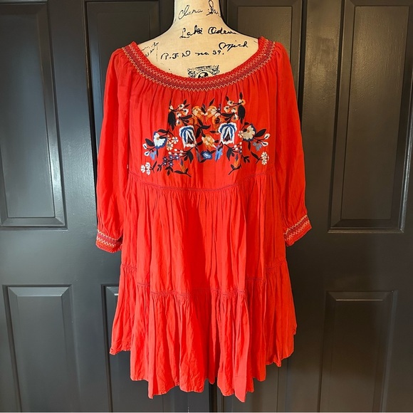 FREE PEOPLE SUNBEAMS EMBROIDERED BOHO MINI DRESS SIZE Medium (B3 - Picture 2 of 11